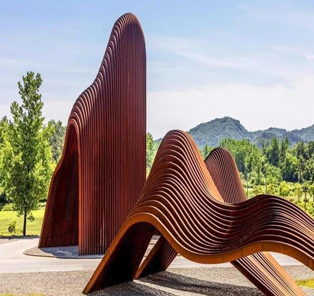 依兰锈钢板造型
